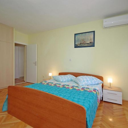Apartments Ribarevic Makarska Værelse billede