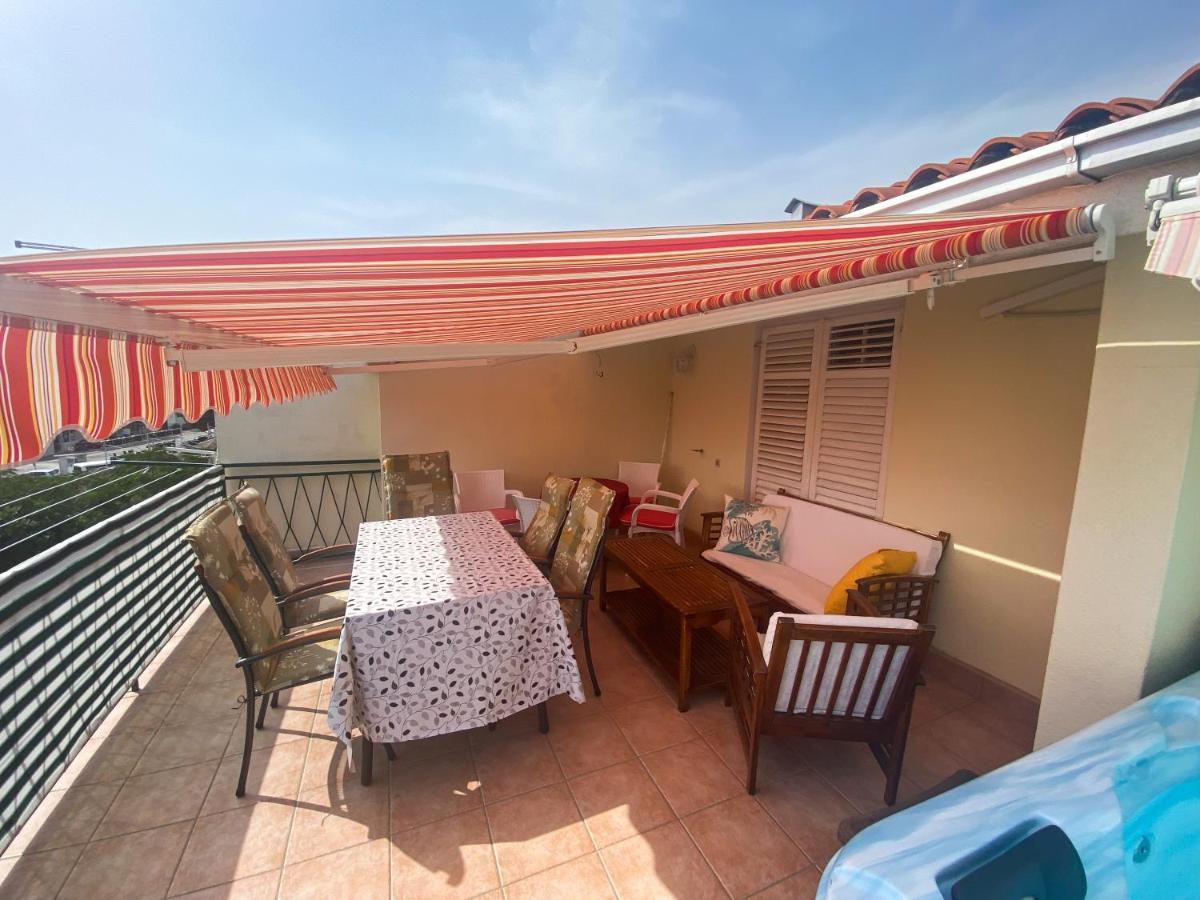 Apartments Ribarevic Makarska Eksteriør billede