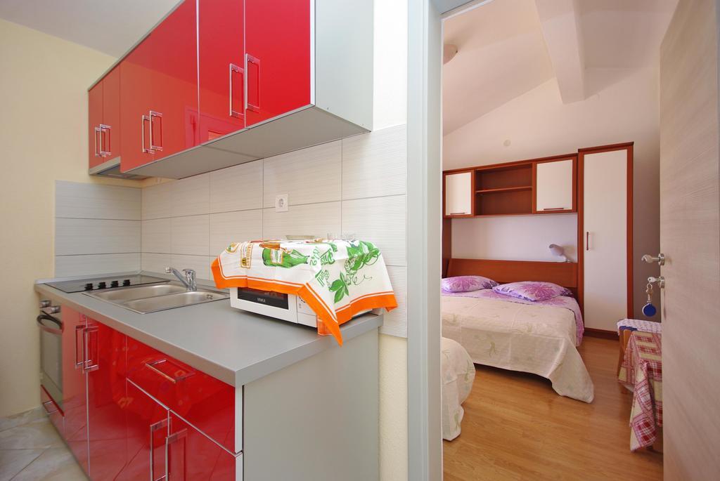 Apartments Ribarevic Makarska Eksteriør billede