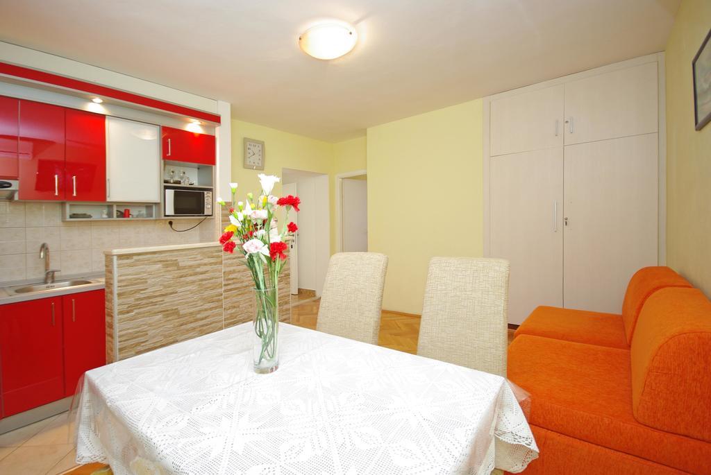 Apartments Ribarevic Makarska Eksteriør billede