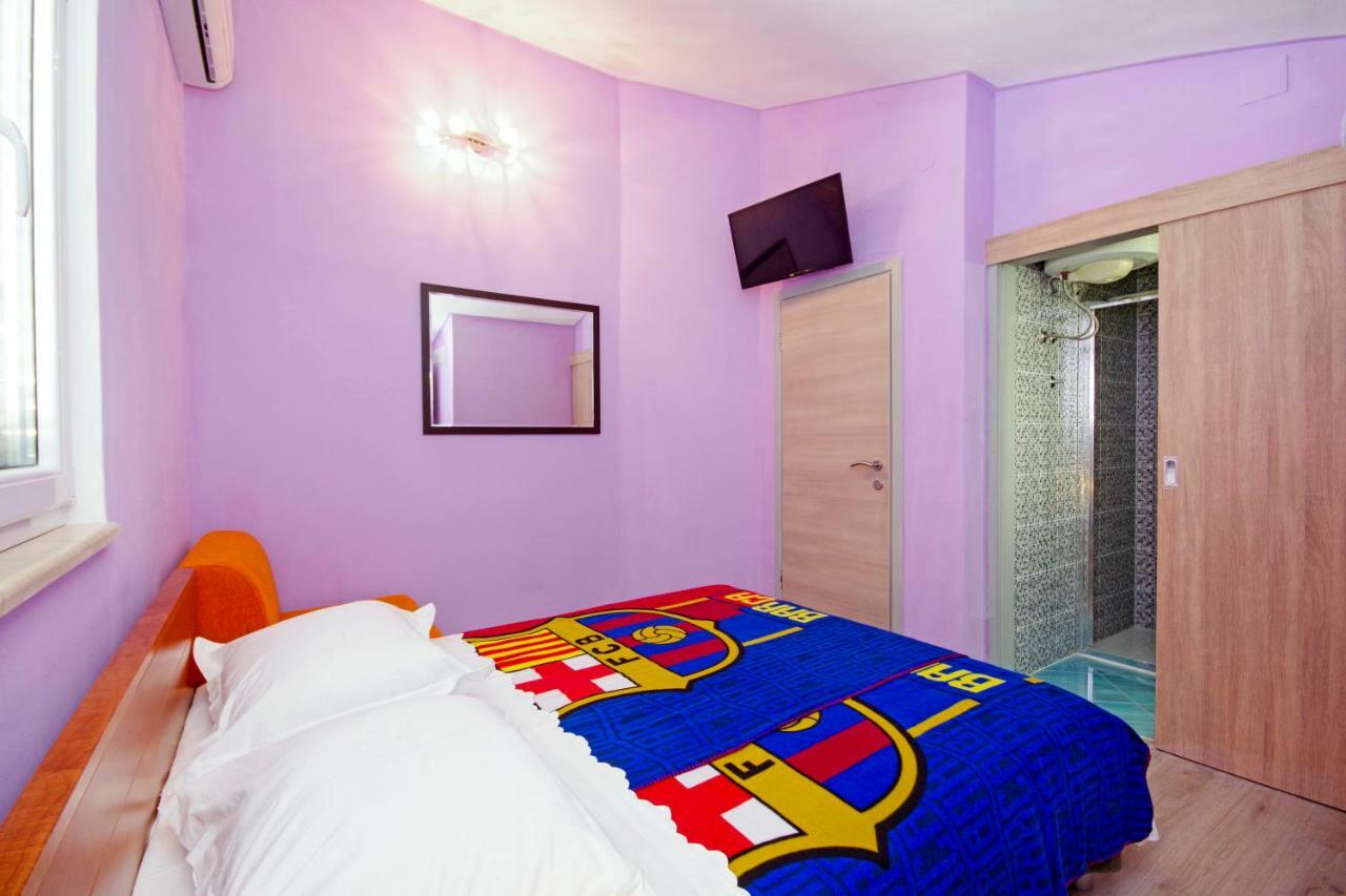 Apartments Ribarevic Makarska Eksteriør billede